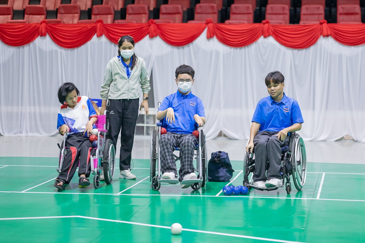 มรภ.รำไพพรรณี เปิดบ้านต้อนรับเหล่านักกีฬาคนพิการ  (4)