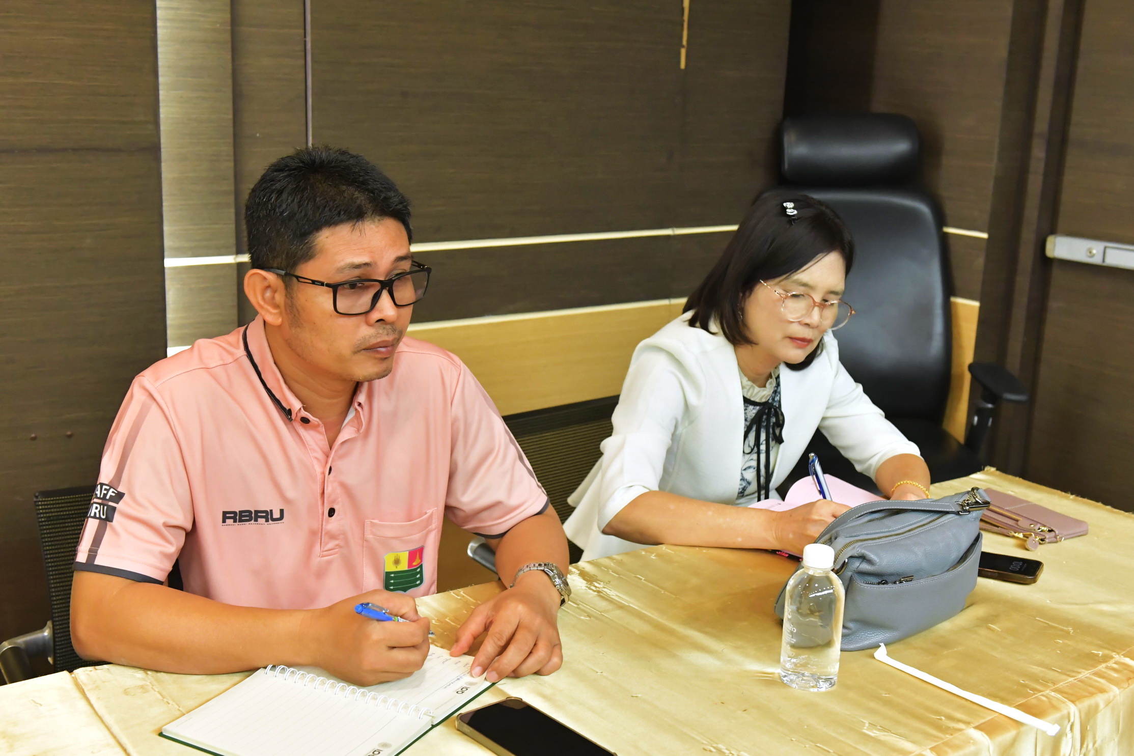 ราชภัฏรำไพฯ ผนึกกำลังทุกภาคส่วน แก้วิกฤตส่งออกทุเรียนจันทบุรี! (5)