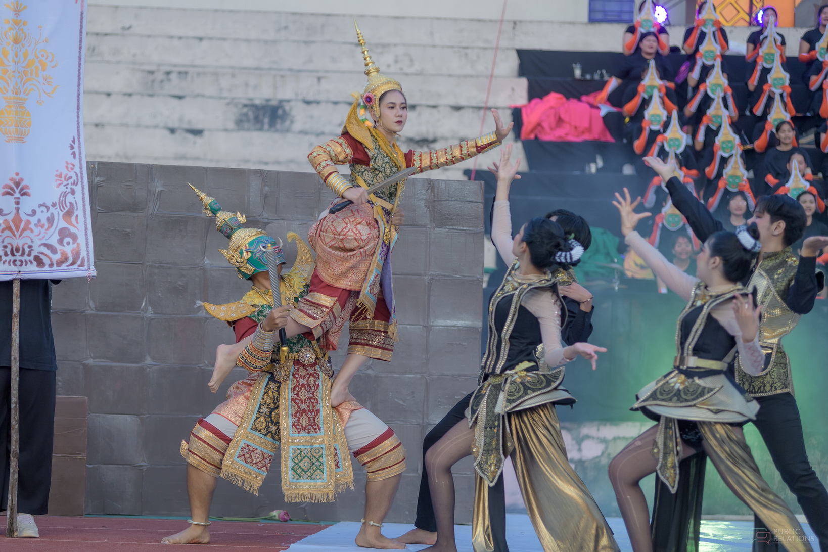 “สวนบ้านแก้วเกมส์” ครั้งที่ 50 จบลงอย่างยิ่งใหญ่ พร้อมพิธีปิดและมอบรางวัล (4)