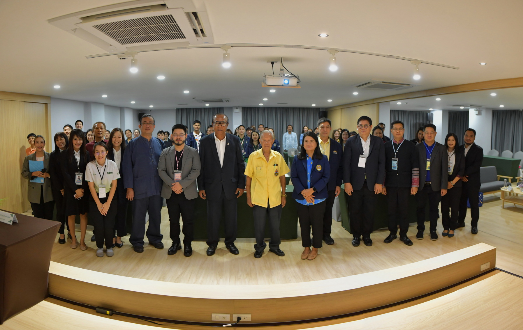 5 ราชภัฏสานพลัง ชูแหล่งท่องเที่ยวเชิงประวัติศาสตร์ด้วย Soft Power (1)