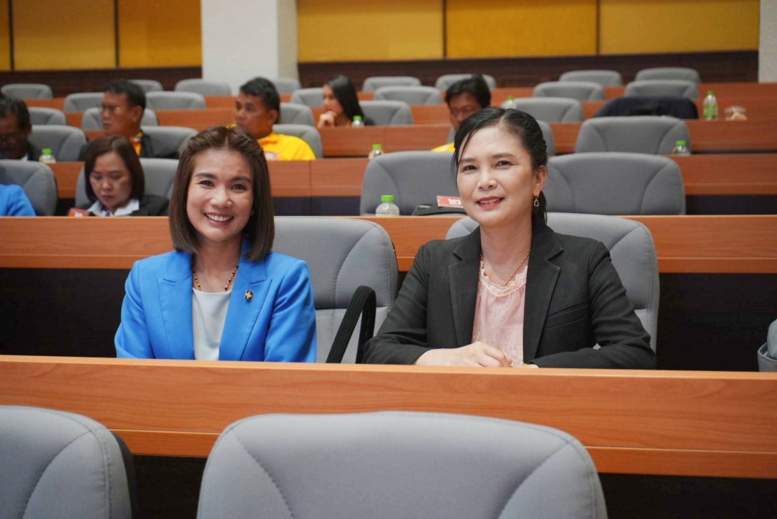 สนอ. คว้าเกียรติบัตร โครงการกล่องยูเอชที รีไซเคิลได้ 2568 (2)