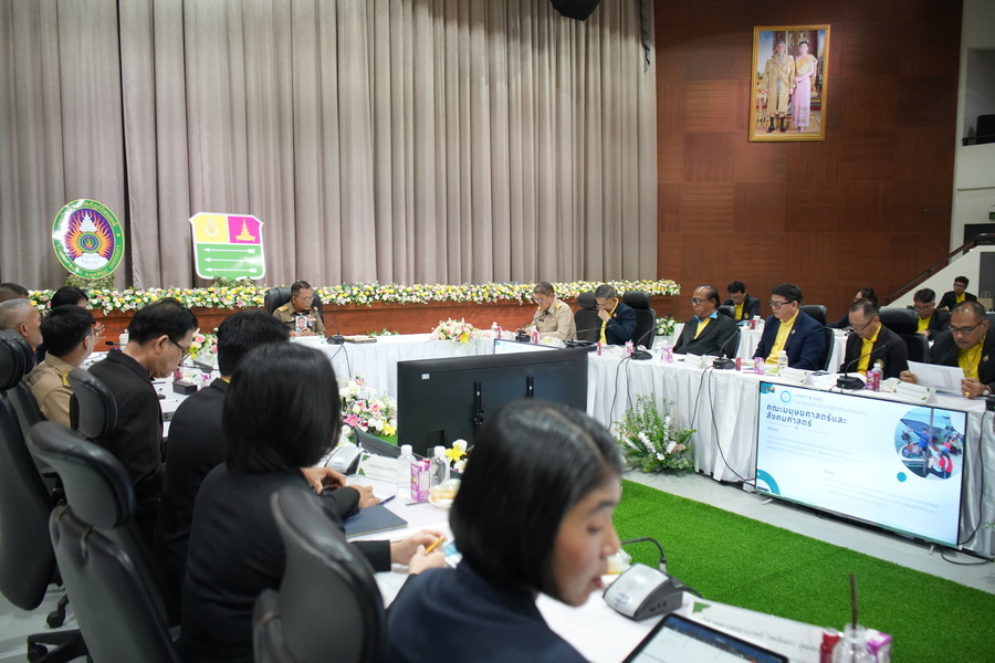 องคมนตรี ตรวจเยี่ยมการดำเนินงาน ของมหาวิทยาลัยราชภัฏรำไพพรรณี ประจำปี 2568 (1)