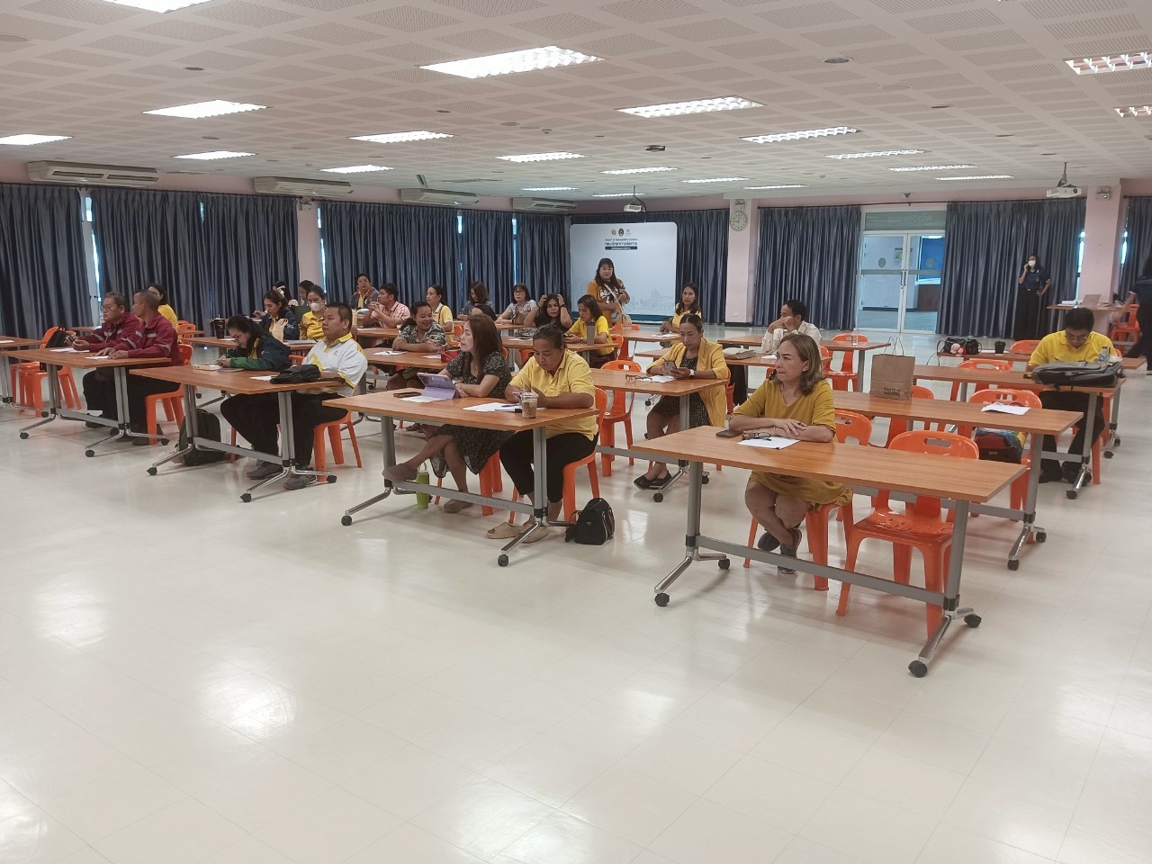 เทคนิคการเขียนคู่มือสายสนับสนุนด้วยใช้ AI (1)