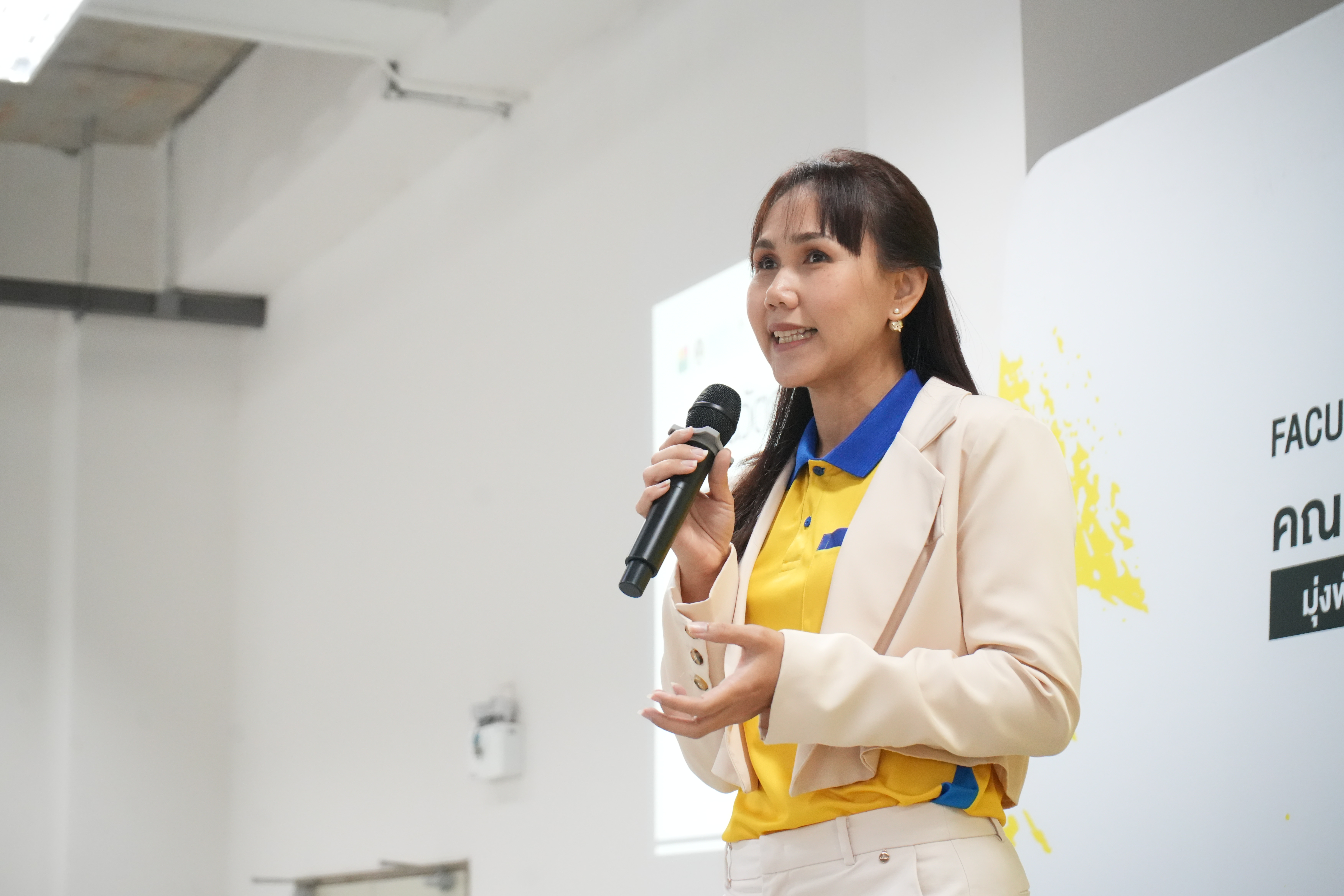 โครงการยกระดับนักนวัตกรท้องถิ่นสู่สากล ปีที่ 3 (3)