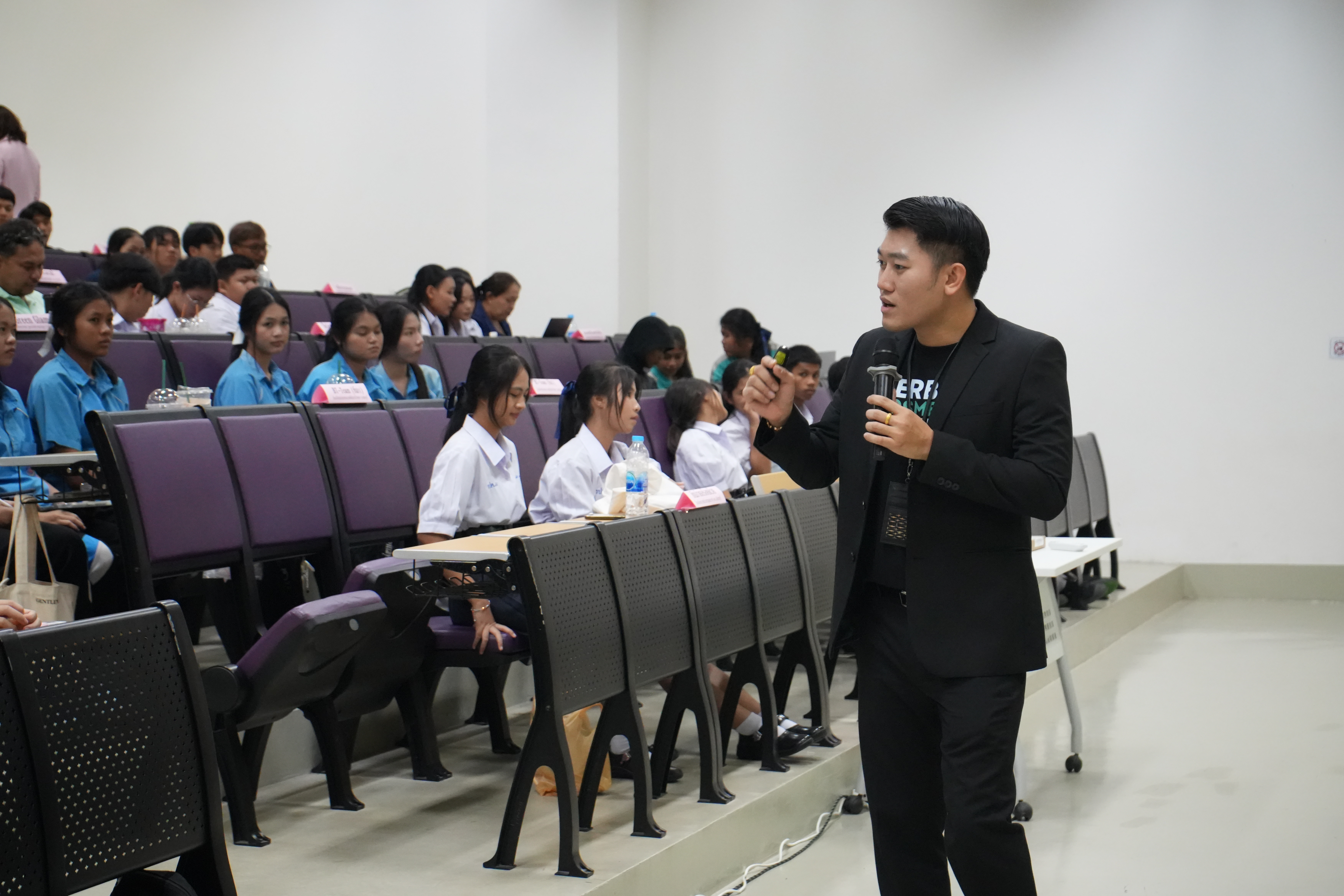 ภาพประกอบข่าว 8