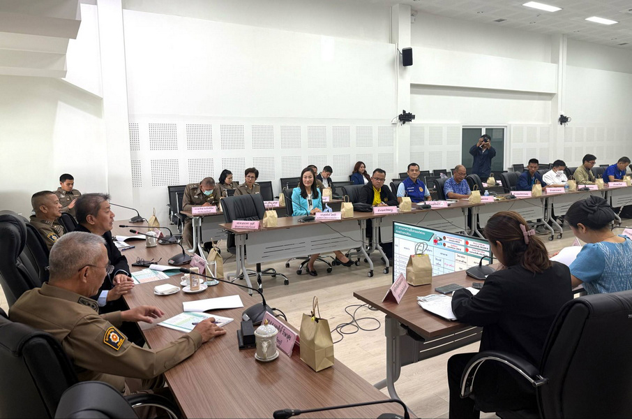 ประชุม คกก. กองทุน รวมจันทร์ร่วมใจ 1/2568 (5)