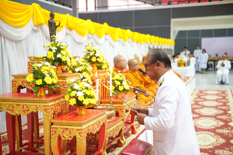 มหาวิทยาลัยราชภัฏรำไพพรรณี จัดงานวันสถาปนามหาวิทยาลัยราชภัฏรำไพพรรณี ครบรอบ 53 ปี พร้อมการถวายราชสดุดี (2)