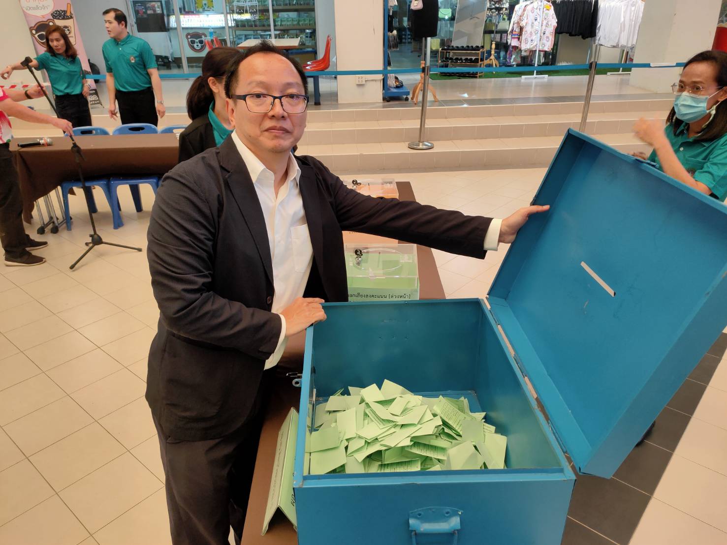 ผลการลงคะแนนหยั่งเสียง ผู้อำนวยการสำนักศิลปวัฒนธรรมและพัฒนาชุมชน (1)