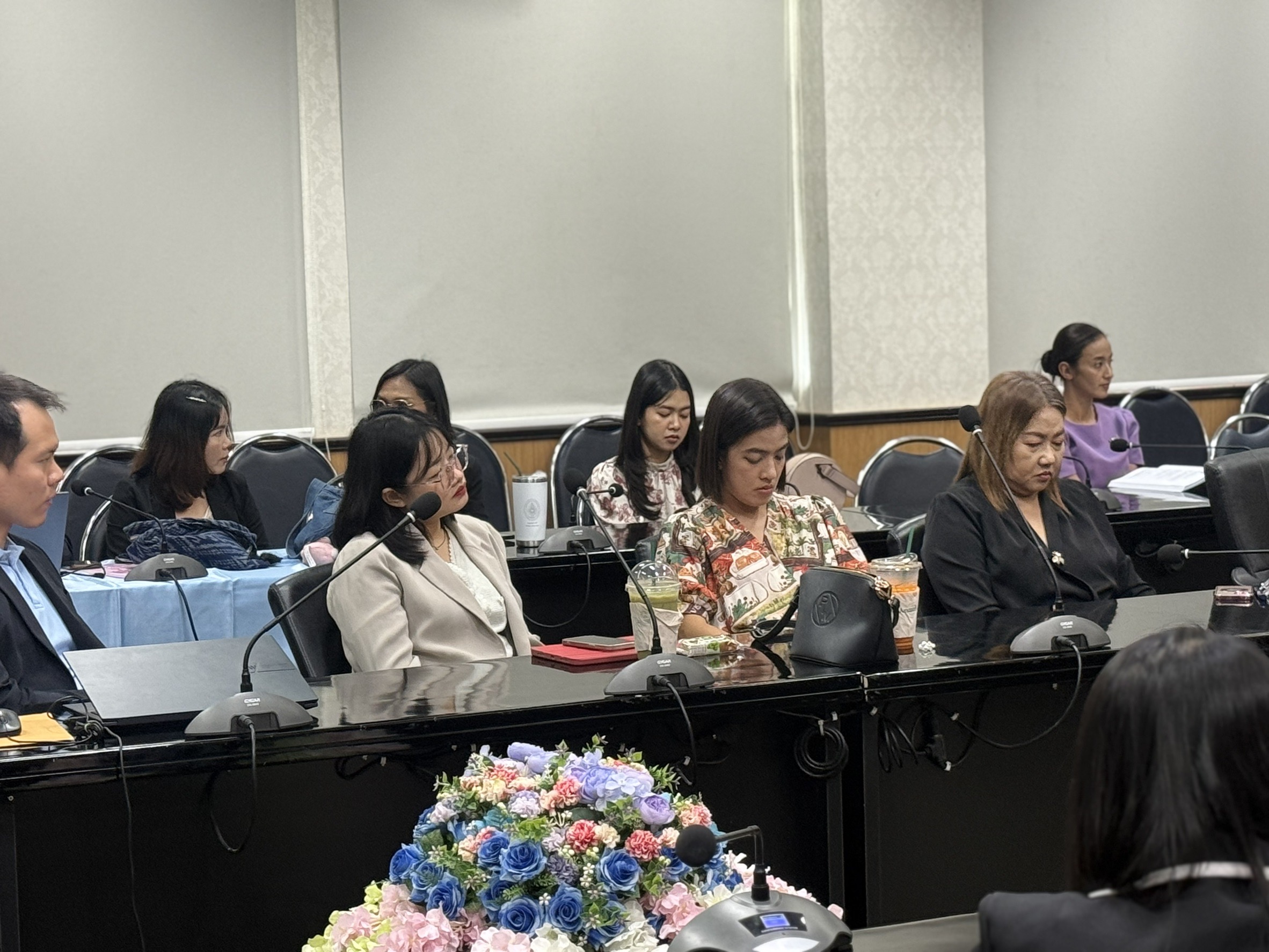 ราชภัฏรำไพฯ ปฐมนิเทศนักศึกษาป.โท หลักสูตรและการสอน 2568 (5)