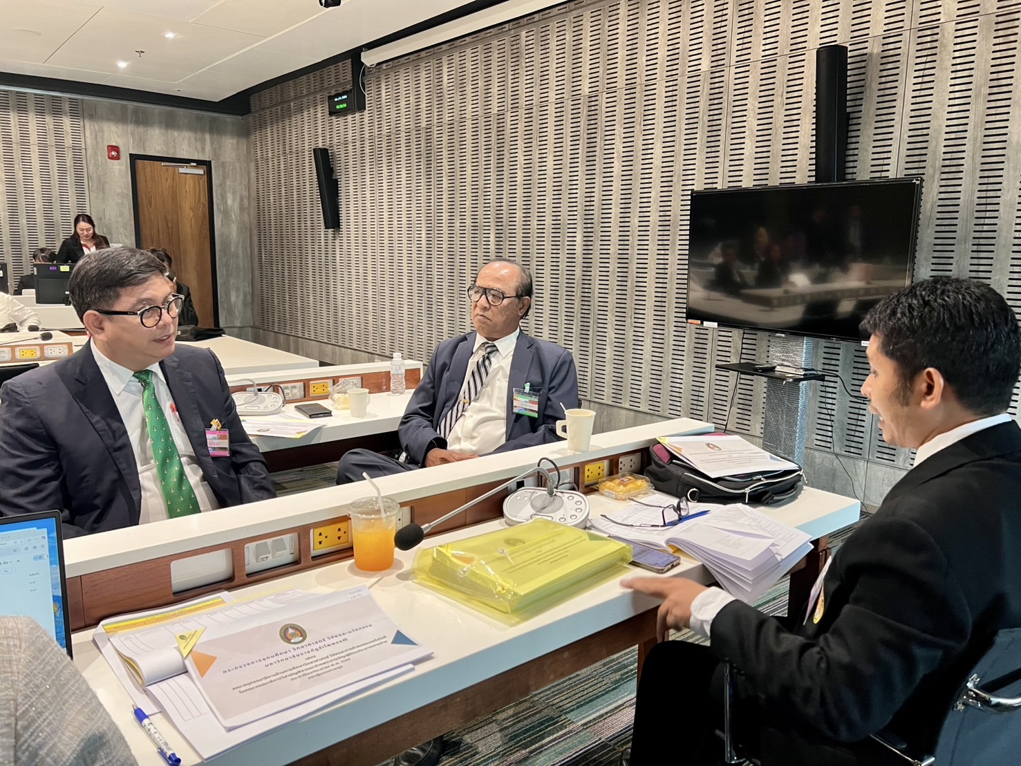 ม.รำไพฯ ชี้แจงงบประมาณรายจ่ายประจำปี พ.ศ. 2569 (4)