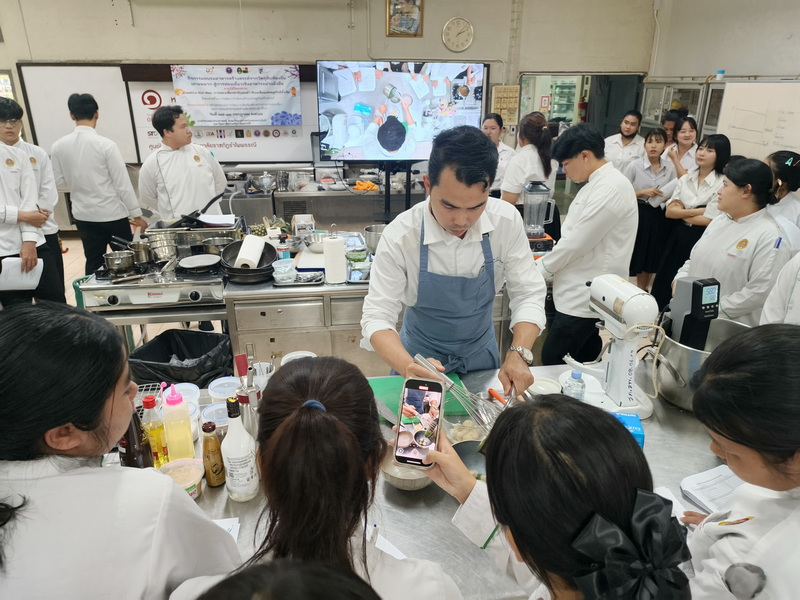 เดินหน้า Creative Koh Mak อบรมอาหารสร้างสรรค์ (5)