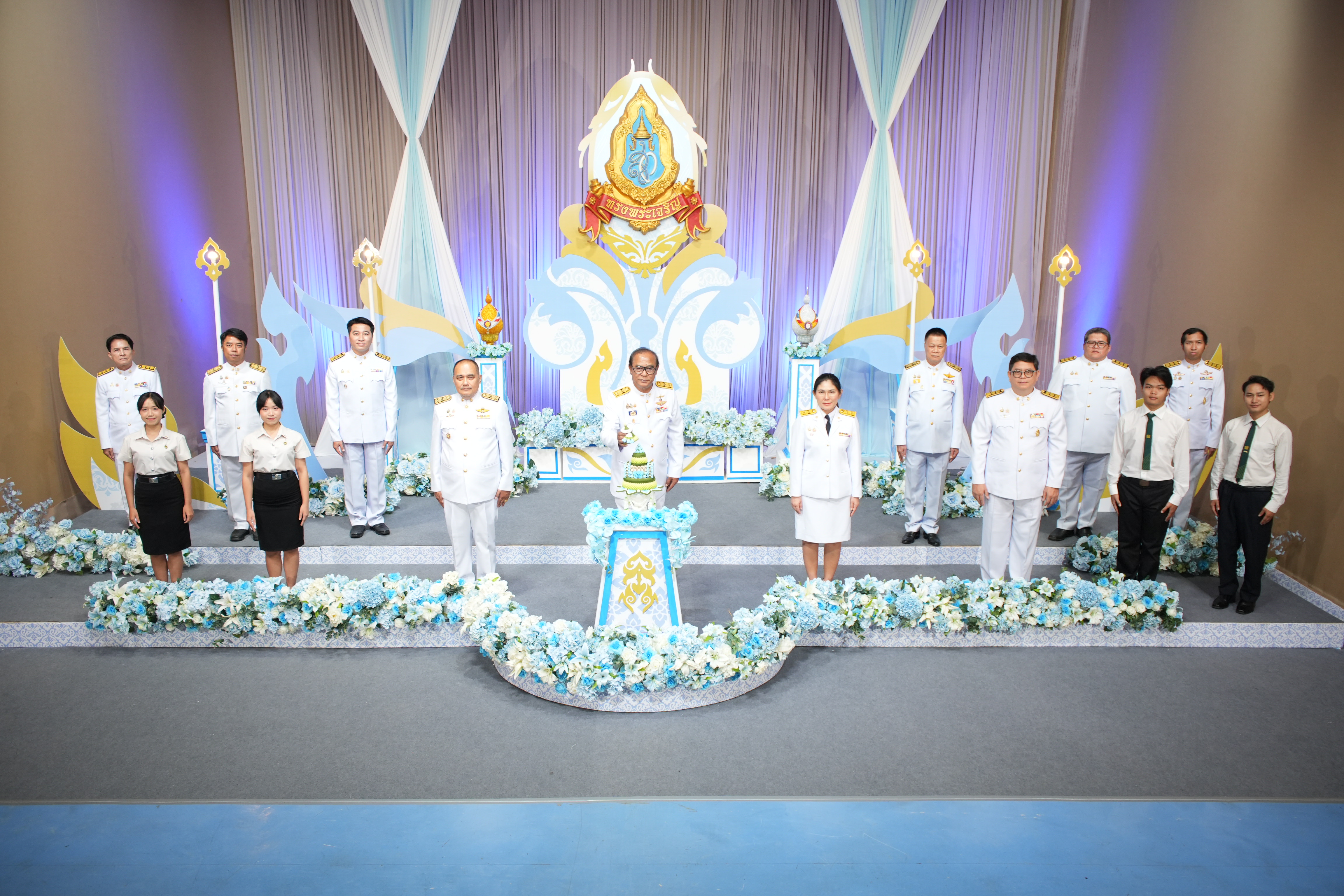 คณะผู้บริหารร่วมบันทึกเทปถวายพระพรชัยมงคล 12 สิงหาคม 2568 (1)