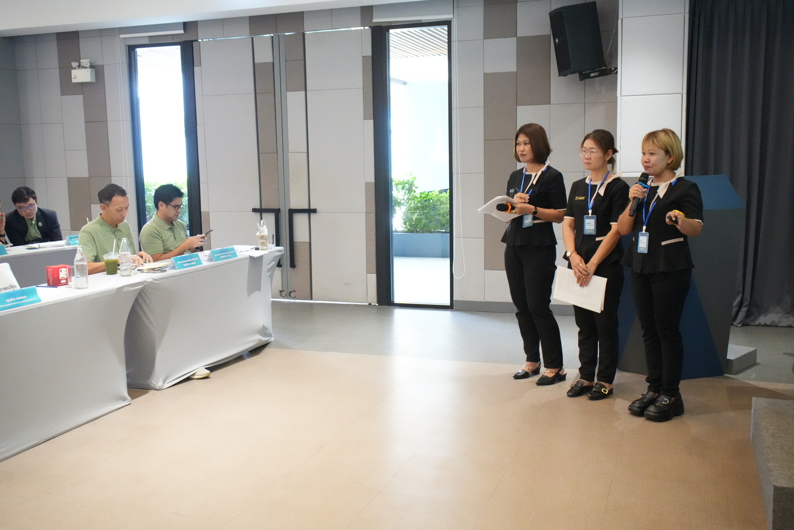 มอบเกียรติบัตร Social Enterprise For Change รุ่นที่ 2 (5)