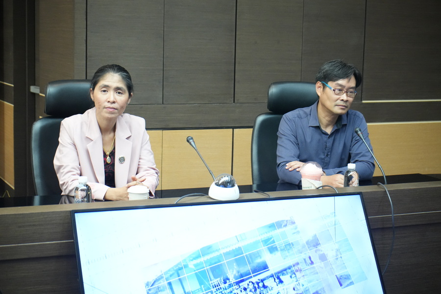 มรภ.รำไพพรรณี จับมือ 'อี เอส วิจัยและพัฒนา' ปั้นบัณฑิตเคมีสู่มืออาชีพ (2)