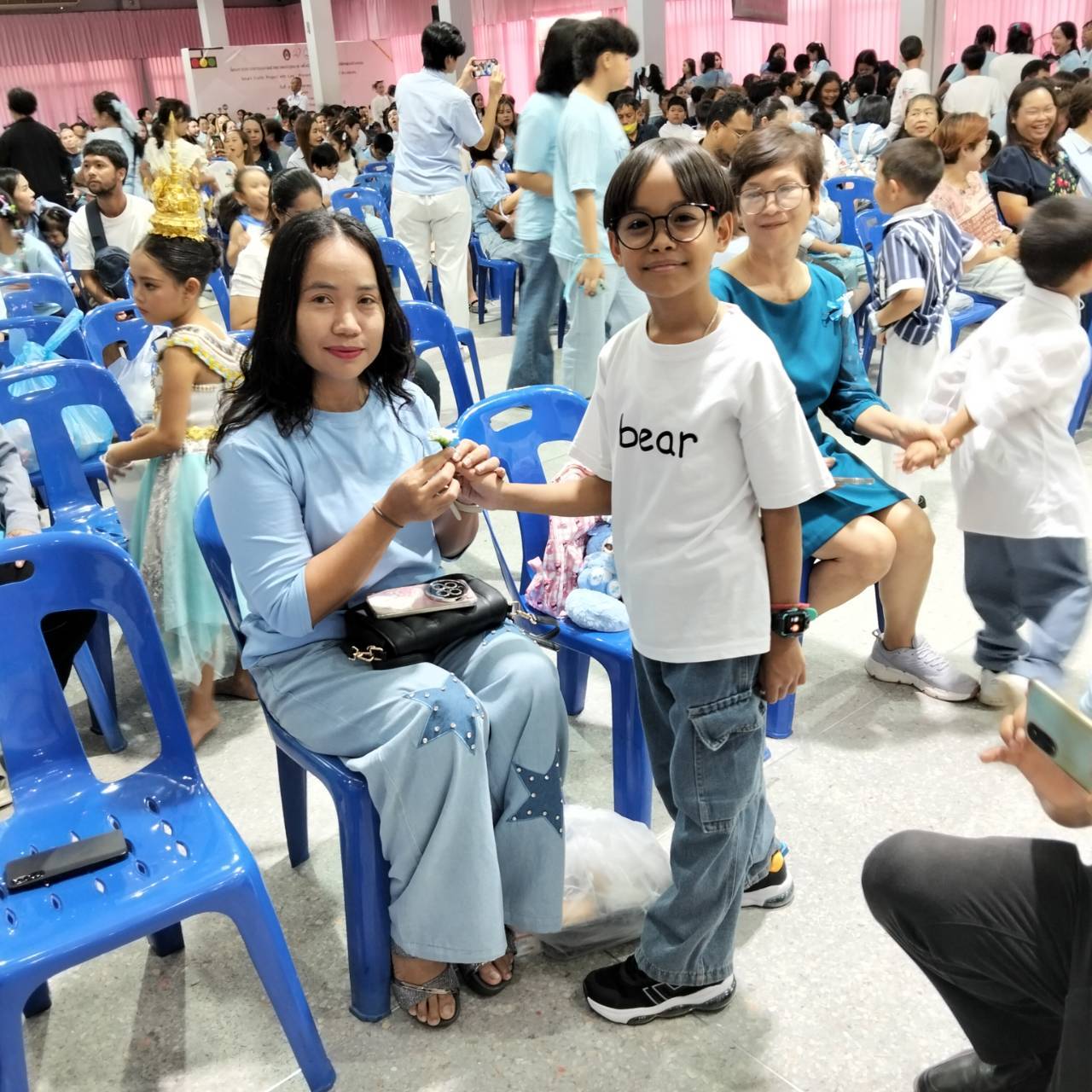 ร.ร.สาธิตรำไพฯ จัดงานวันแม่แห่งชาติ ประจำปี 2568 (5)