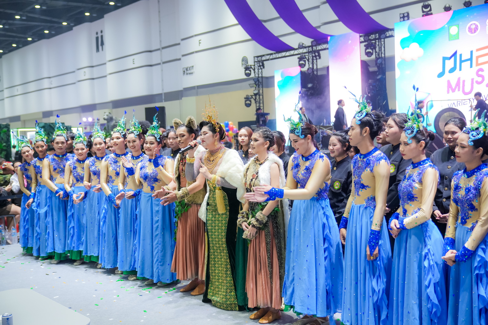 สร้างประวัติศาสตร์ วงดนตรีศิษย์ลูกแม่ไท้ (รำไพพรรณี) แชมป์ดนตรี อว. 2 สมัย  (5)