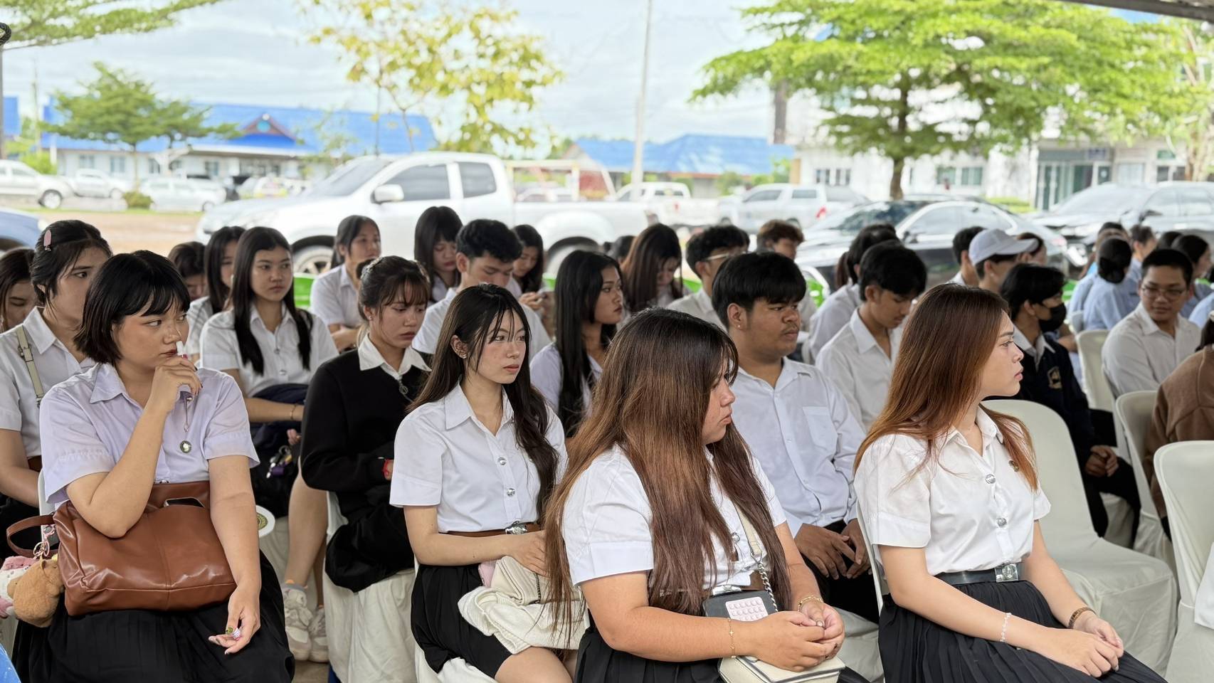 ร่วมกิจกรรมปล่อยพันธุ์สัตว์น้ำถวายเป็นพระราชกุศล (2)