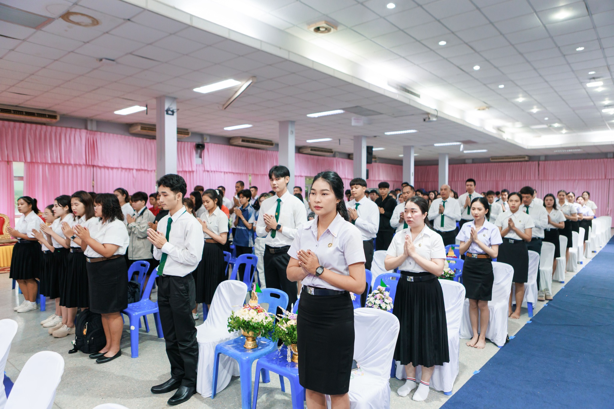 พิธีไหว้ครูและวิ่งโป่งลาน นักศึกษาภาคพิเศษ ประจำปีการศึกษา 2568 (4)