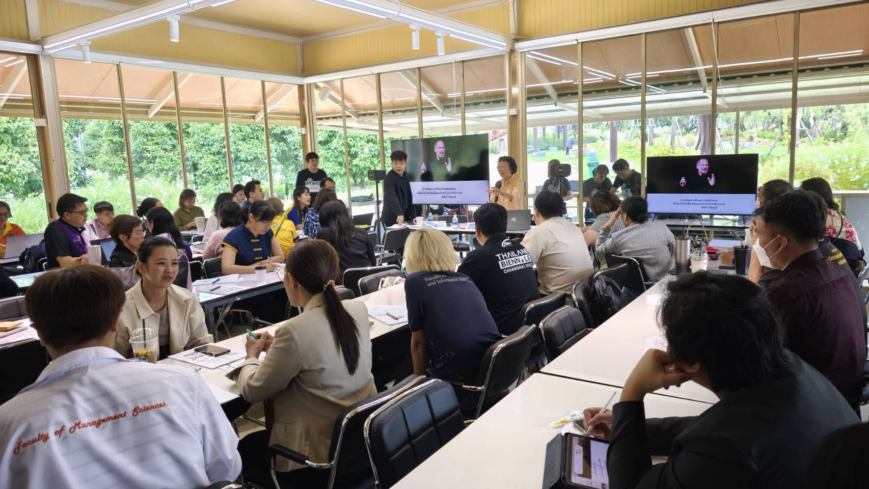 มรภ.รำไพฯ ถอดบทเรียนท้องถิ่น 3 จว. ตอกย้ำภารกิจมุ่งสู่ความยั่งยืน (4)