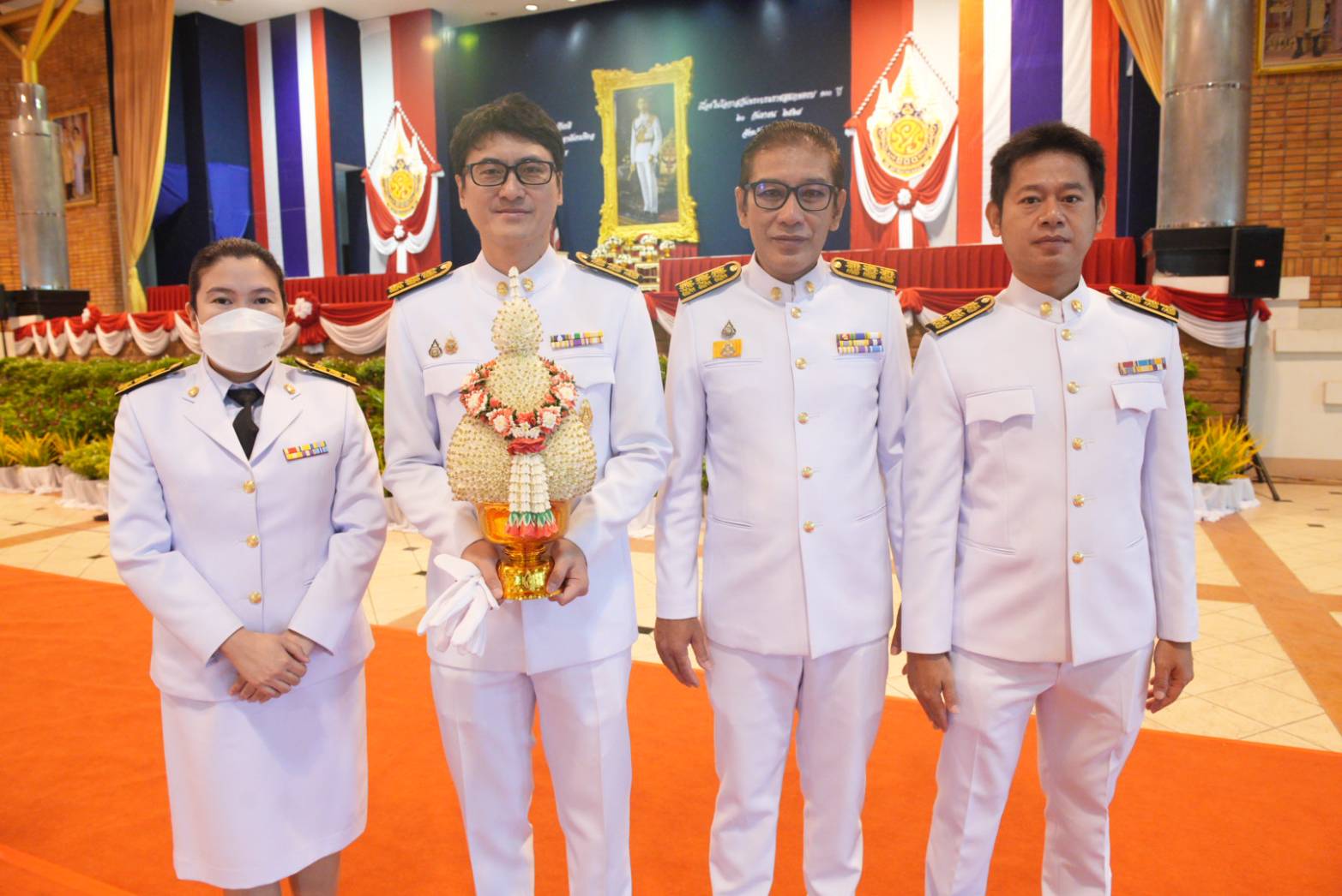 วันคล้ายวันพระบรมราชสมภพครบ 100 ปี รัชกาลที่ 8 (1)