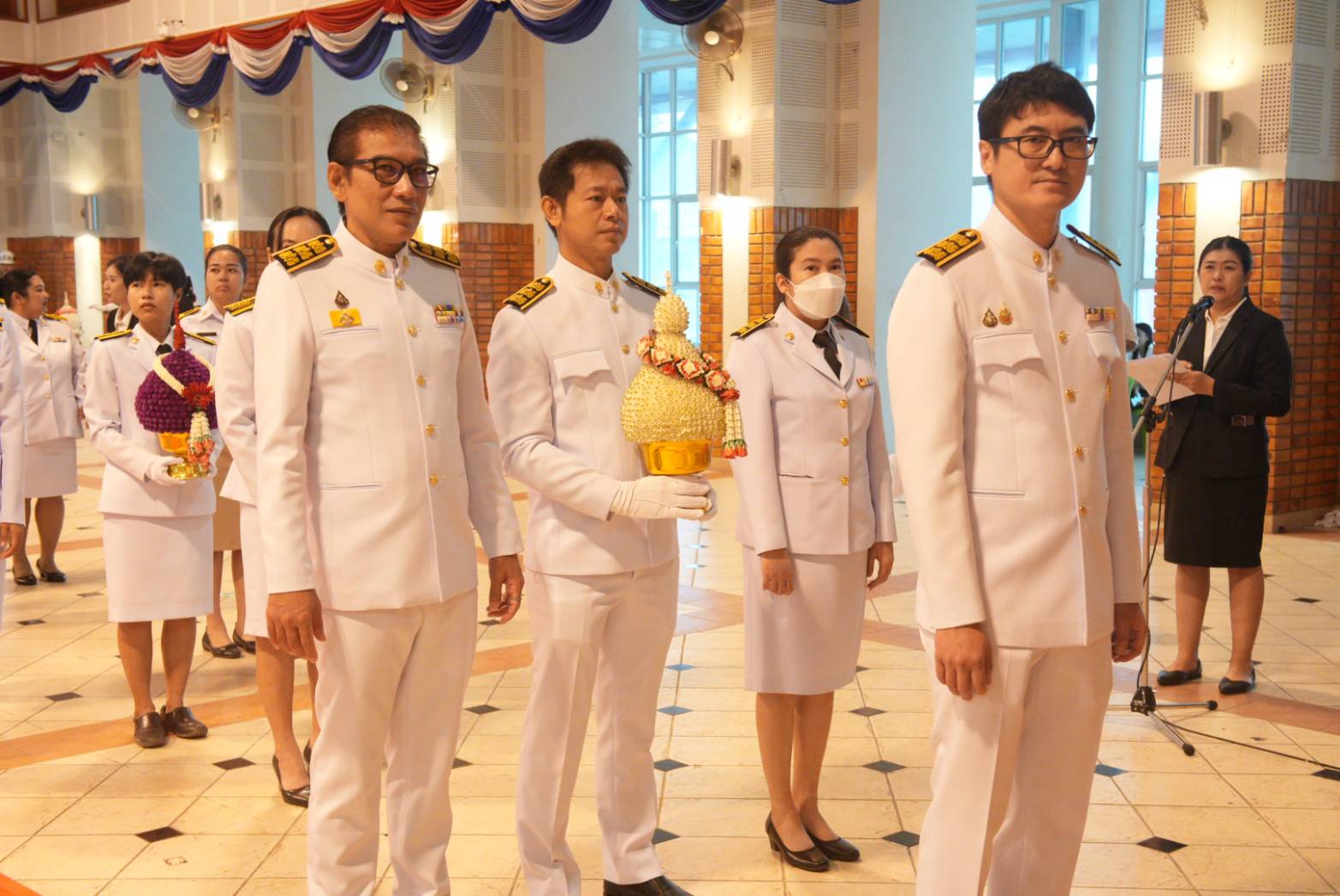 วันคล้ายวันพระบรมราชสมภพครบ 100 ปี รัชกาลที่ 8 (3)