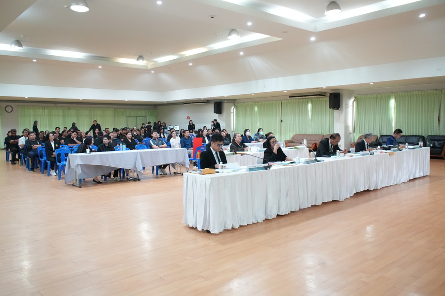 จัดเวทีเสนอวิสัยทัศน์ผู้สมัครคณบดีคณะมนุษย์ศาสตร์ฯ และคณะครุศาสตร์  (1)