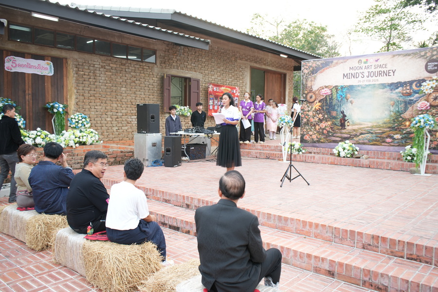 มรภ.รำไพพรรณี เปิดงาน Moon Art Space ครั้งที่ 3 ชูศิลปะขับเคลื่อนชุมชน (2)