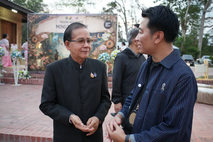 ภาพประกอบข่าว 9