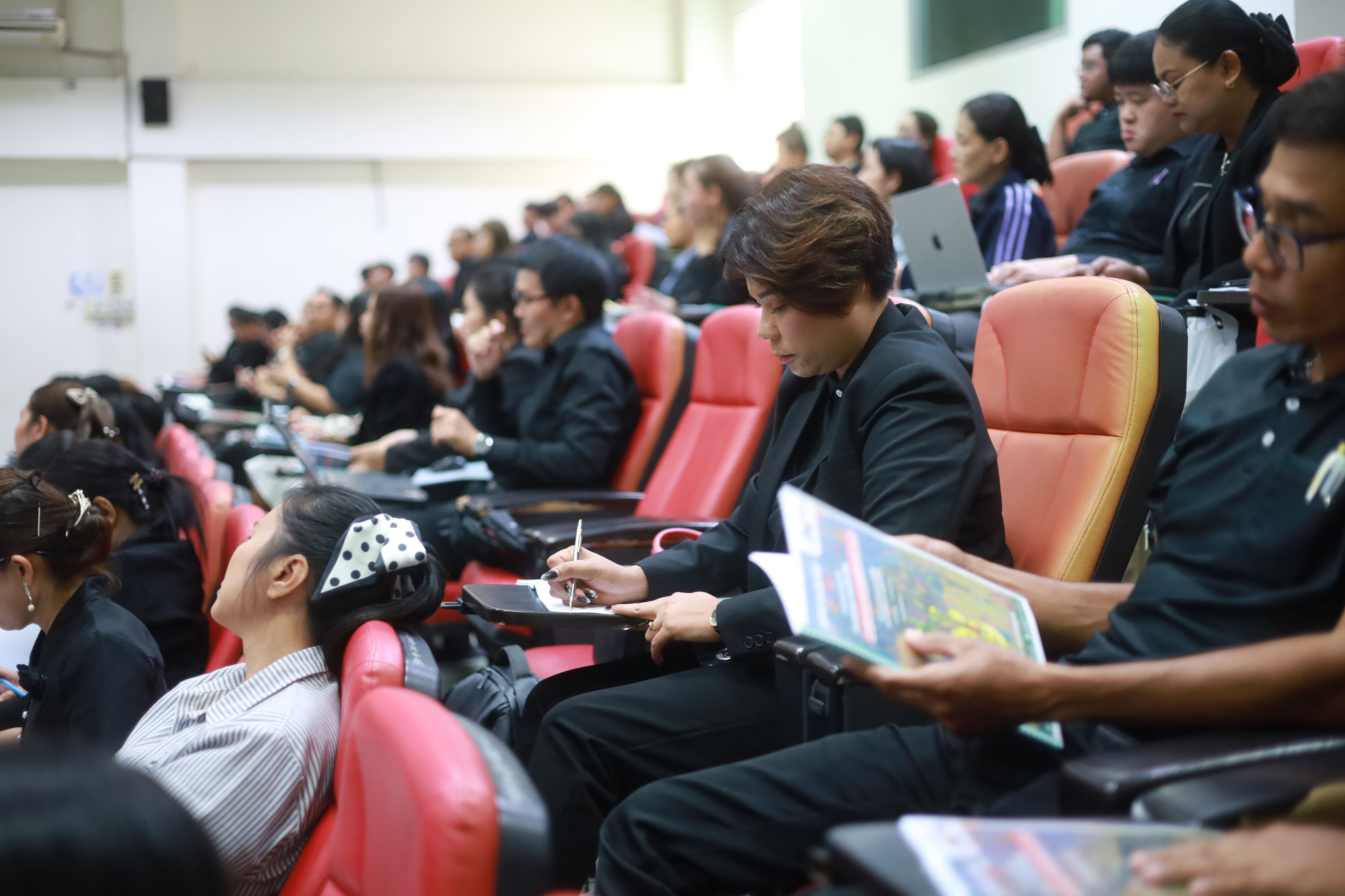 ติวเข้ม 37 สถานศึกษา ขยายผลงานสวนพฤกษศาสตร์โรงเรียน (4)