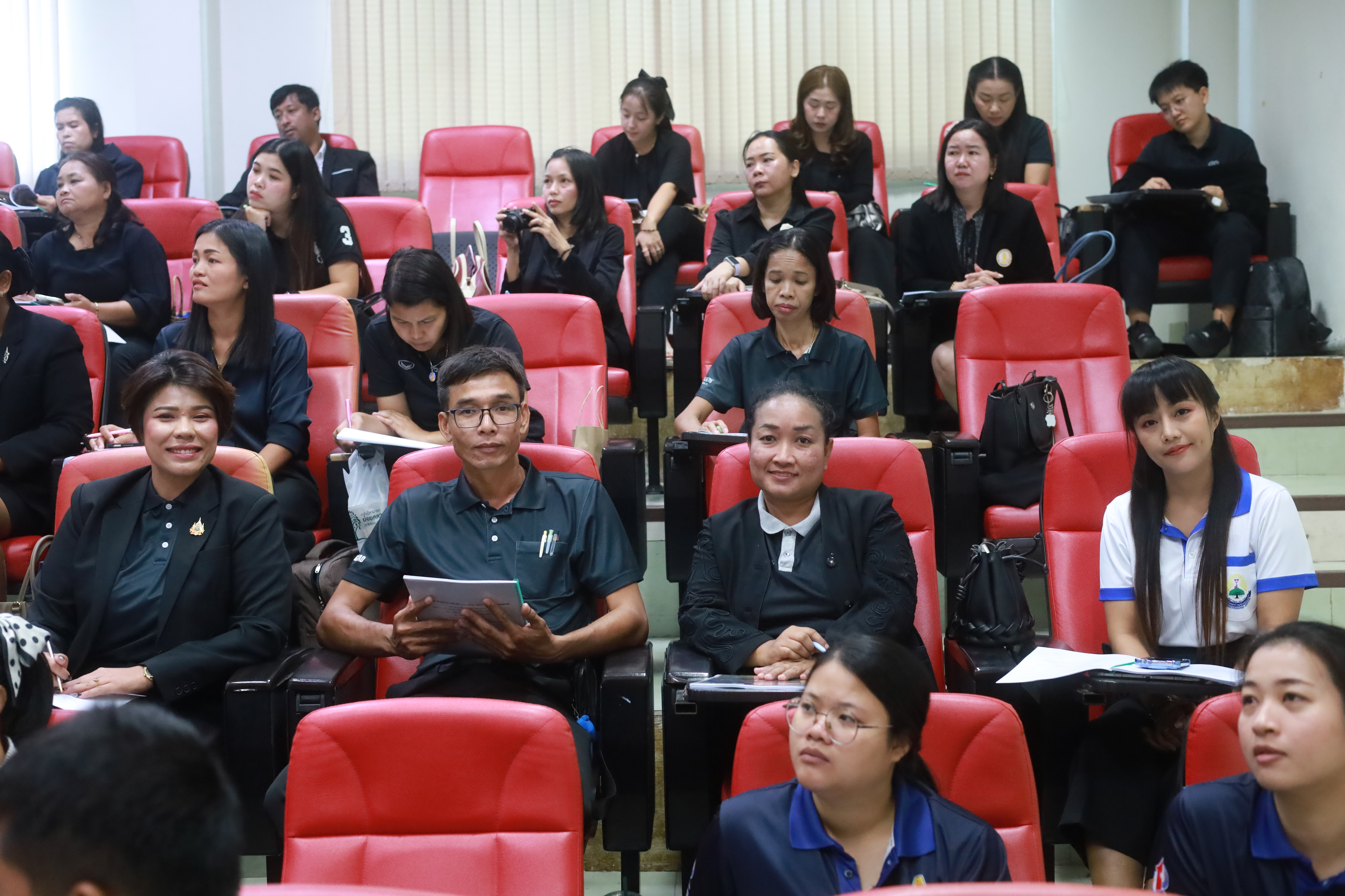 ติวเข้ม 37 สถานศึกษา ขยายผลงานสวนพฤกษศาสตร์โรงเรียน (5)