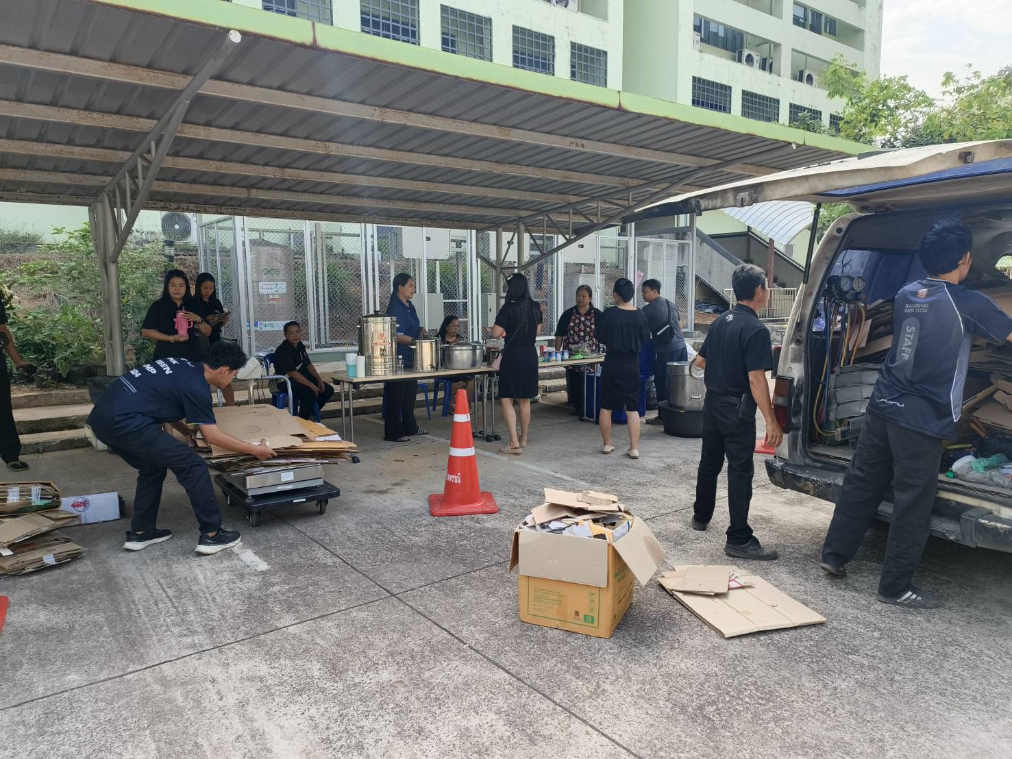 สนอ. รุกโมเดล Green Office เปิดธนาคารขยะ มีนาคม 2569 (3)