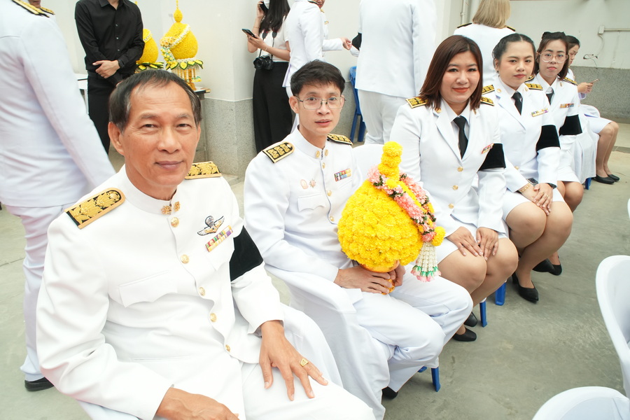 ร่วมรัฐพิธีวันระลึกพระบาทสมเด็จพระนั่งเกล้าเจ้าอยู่หัว พระมหาเจษฎาราชเจ้า (2)