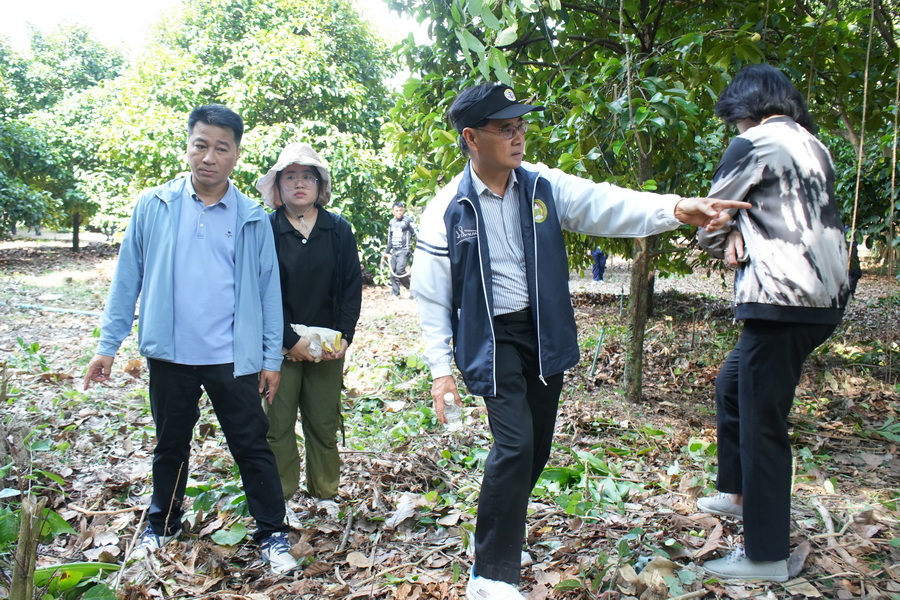 ผนึกกำลังทหารพราน ปรับทัศนียภาพวังสวนบ้านแก้วสู่ระดับสากล (5)